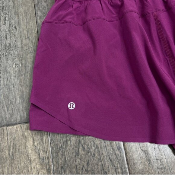 Lululemon NWT Shake It Out High-Rise Running Short 2.5" Chilled Grape - Picture 3 of 8